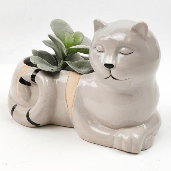 Laying Cat Planter  |   Quirky Pots & Planters Pots & Planters Quirky Pots & Planters