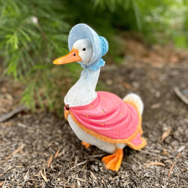 Mother Goose Figurine  |   Garden Wind In The Willows Figurines Figurines Garden Animal Figurines