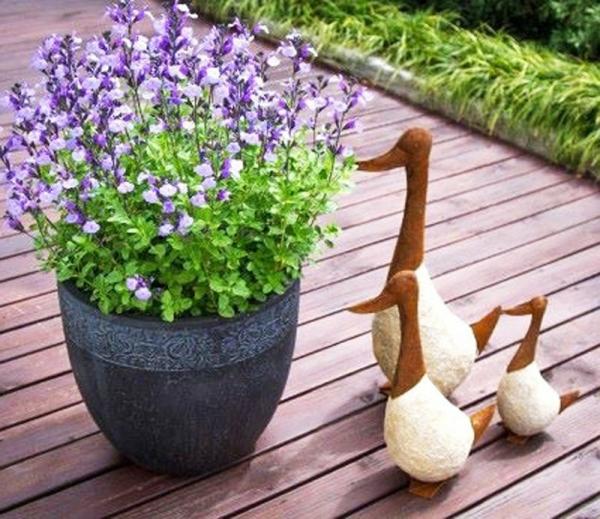 Set Of 3 Poly Geese  |   Duck & Chicken Garden Ornaments Animal Garden Ornaments Animal Garden Ornaments