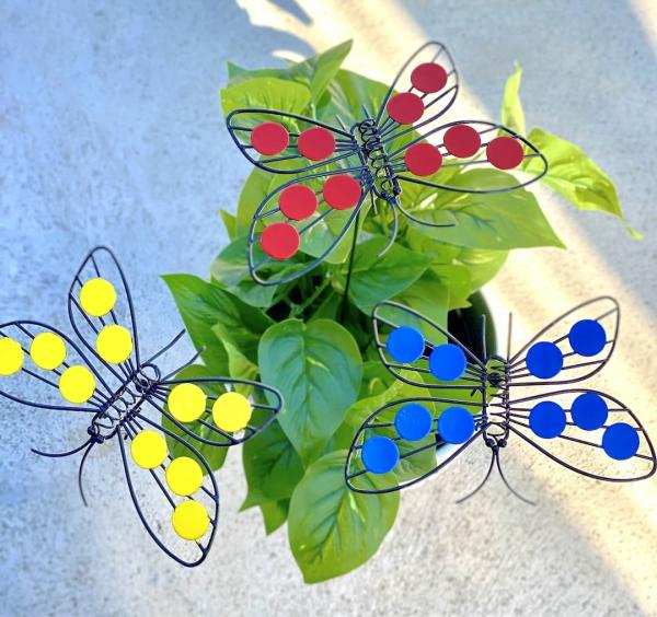 Wire Butterfly On Stick  |   Outdoor Decor Garden Decor Outdoor Decor