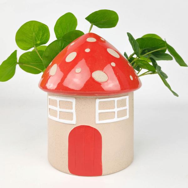 Toadstool House Planter  |   Quirky Pots & Planters Pots & Planters Quirky Pots & Planters